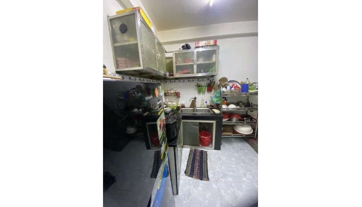 Bán nhà 36m², 2PN, 2WC, Bình Tân, 4.2 tỷ, sổ hồng